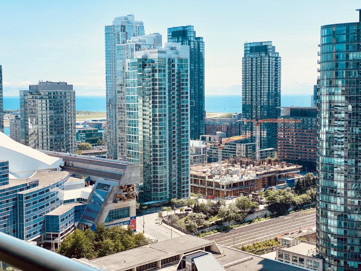 Front Street Suites Toronto Exterior foto